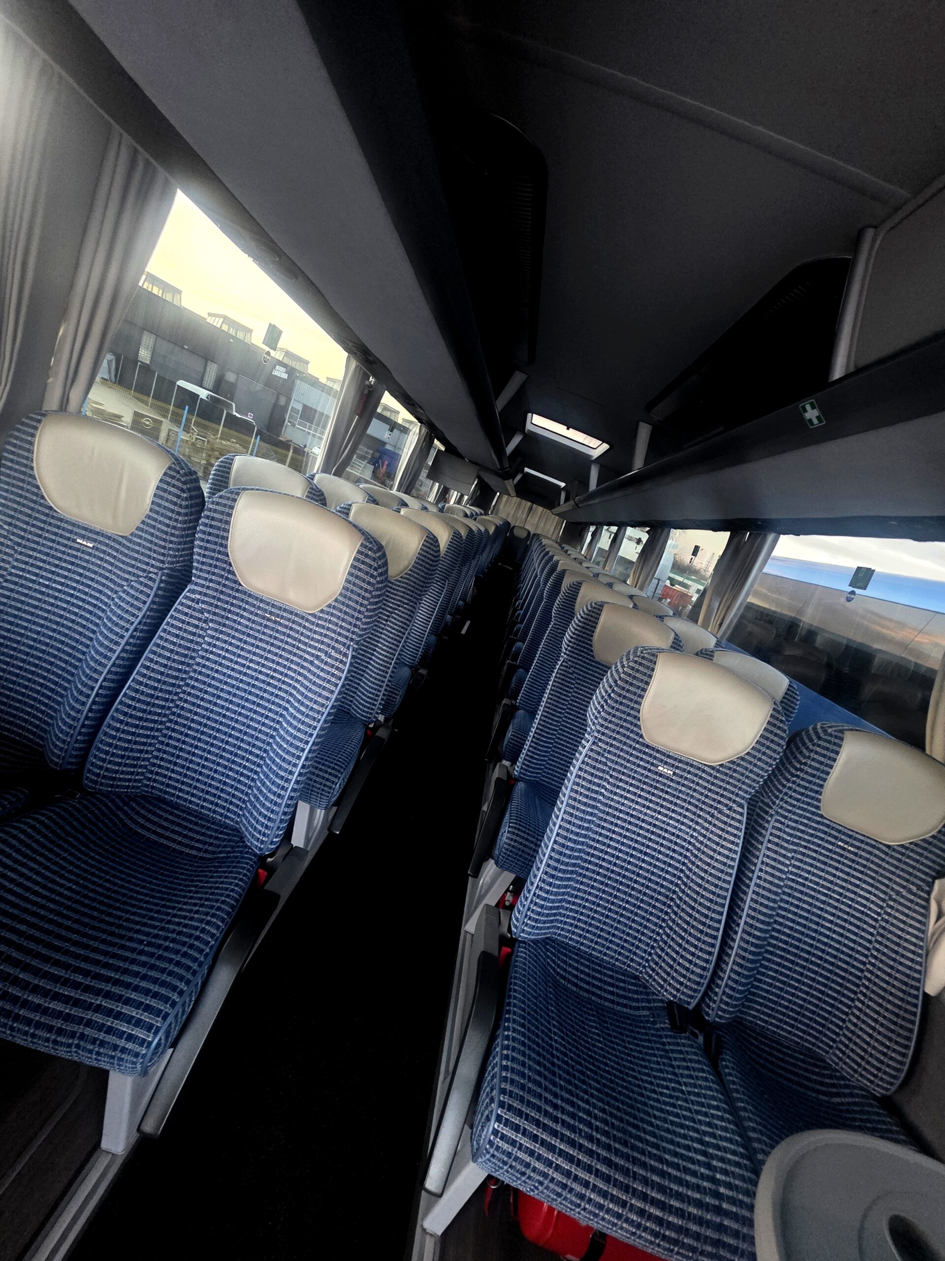 Autokar Buzzbus